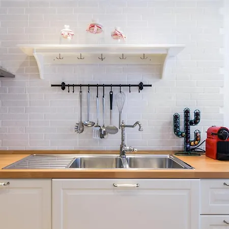 Alice In Wonderland - Bymyhomeincomo Apartamento *