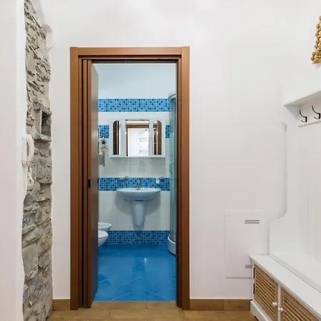 Apartamento Alice In Wonderland - Bymyhomeincomo